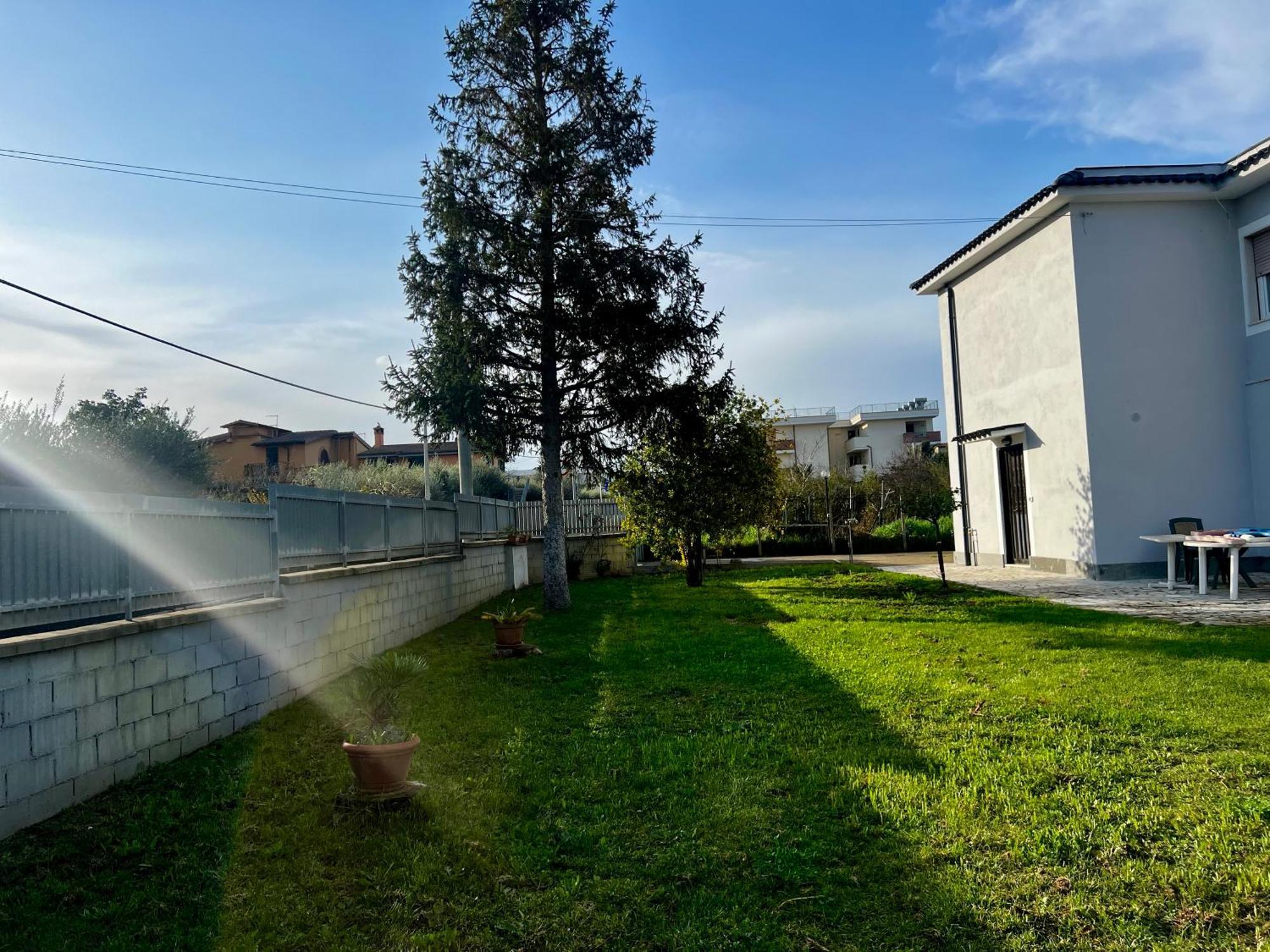 מרינו A Casa Di Marco Guesthouse - Apt Di Ciampino E Stazione Per Roma מראה חיצוני תמונה